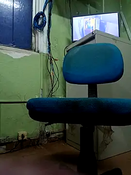 cherlebrow online show from 03-05-26, 09:33