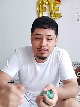 LordValdomero-00 online show from 11-21-25, 03:11