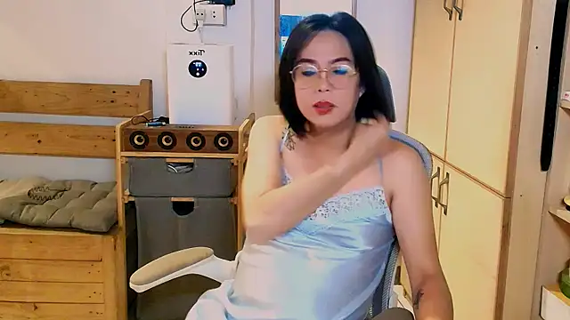 moriliciousxxx online show from 10-31-25, 11:22