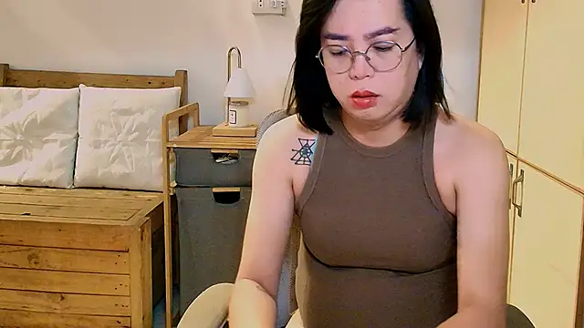 moriliciousxxx online show from 03-17-26, 12:13