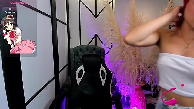 NahomiRichards  online show from 02-26-26, 04:34