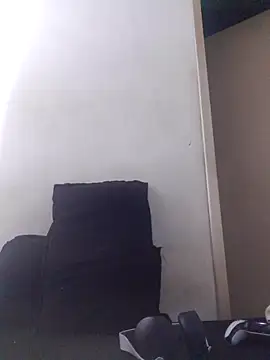 Snapshot of branquintatto chatting on 10-20-25, 08:04 branquintatto online show from 10-20-25, 08:04