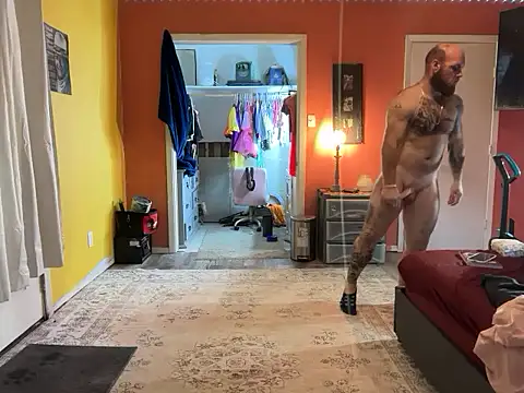 bearcub300 online show from 11-30-25, 05:47