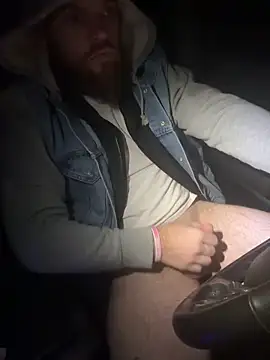 bearcub300 online show from 12-01-25, 06:03