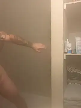 bearcub300 online show from 10-09-25, 03:07