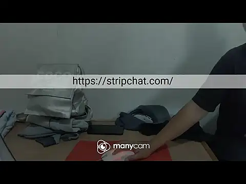 Strawberryyou online show from 01-11-26, 03:46