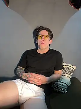 AteneoJr online show from 03-27-26, 01:14