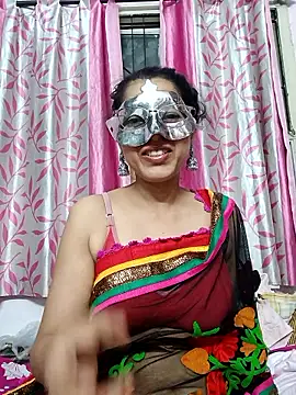 Snapshot of thanusi_2 chatting on 05-30-26, 04:34 thanusi 2 online show from 05-30-26, 04:34