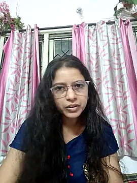 Snapshot of thanusi_2 chatting on 11-22-25, 04:06 thanusi 2 online show from 11-22-25, 04:06