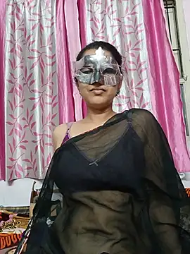 Snapshot of thanusi_2 chatting on 06-22-26, 05:54 thanusi 2 online show from 06-22-26, 05:54