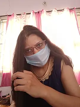 Snapshot of thanusi_2 chatting on 06-22-26, 03:23 thanusi 2 online show from 06-22-26, 03:23