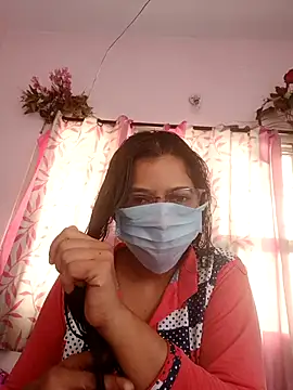 Snapshot of thanusi_2 chatting on 01-14-26, 05:55 thanusi 2 online show from 01-14-26, 05:55