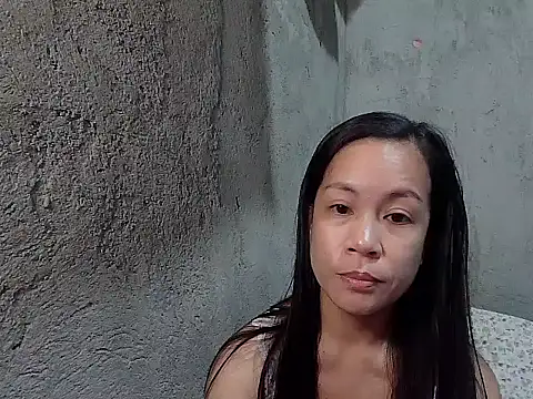 Snapshot of janelovely18 chatting on 04-24-26, 11:45 janelovely18 online show from 04-24-26, 11:45