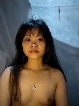 LinhNa999 online show from 11-16-25, 12:32