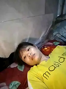 LinhNa999 online show from 02-06-26, 04:52