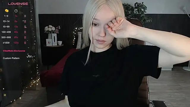 Sexy Alexia69 online show from 09-18-25, 11:35