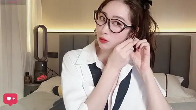 wuyueaini online show from 01-07-26, 06:51