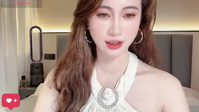 wuyueaini online show from 04-10-26, 06:53