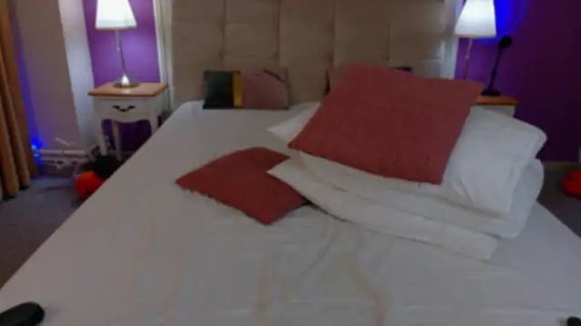 KimoraJoy online show from 12-15-25, 11:10