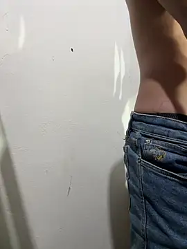 Snapshot of boy_paradise chatting on 02-26-26, 12:32 boy paradise online show from 02-26-26, 12:32