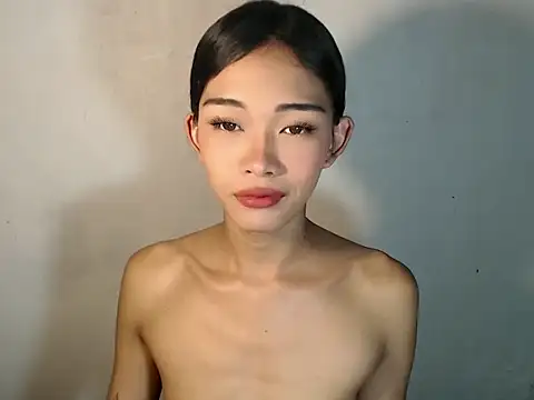 holyakiesha online show from 02-06-26, 02:02