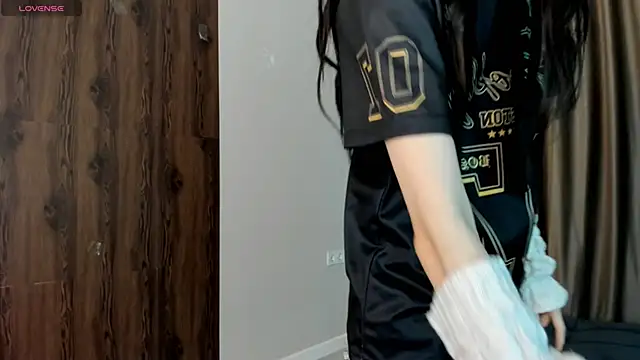 kawai mai online show from 01-18-26, 03:04