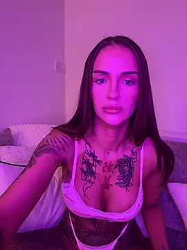 Nikki  Foxx online show from 10-25-25, 07:07