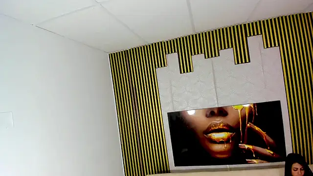 golden girl house online show from 11-06-25, 08:02