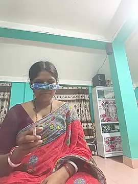 Snapshot of Indian__coupel999 chatting on 06-19-26, 05:30 Indian coupel999 online show from 06-19-26, 05:30