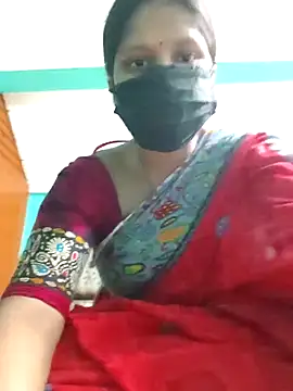Snapshot of Indian__coupel999 chatting on 05-29-26, 05:41 Indian coupel999 online show from 05-29-26, 05:41