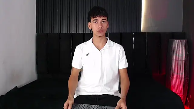 Dominic ghost online show from 02-28-26, 12:32