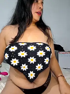 Snapshot of astridcollinsvip chatting on 06-15-26, 06:13 astridcollinsvip online show from 06-15-26, 06:13