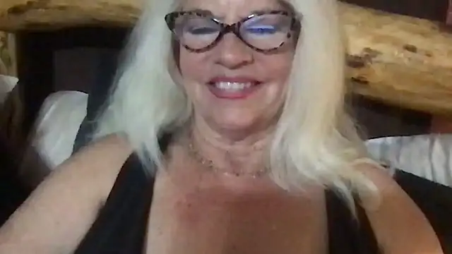 SubMissOlivia online show from 01-15-26, 01:53