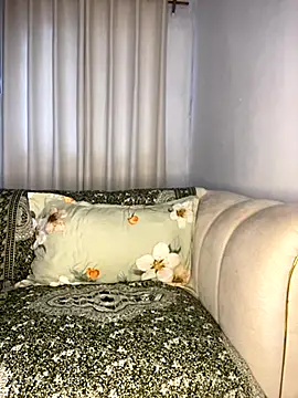 TinaFavourite online show from 10-18-25, 09:11