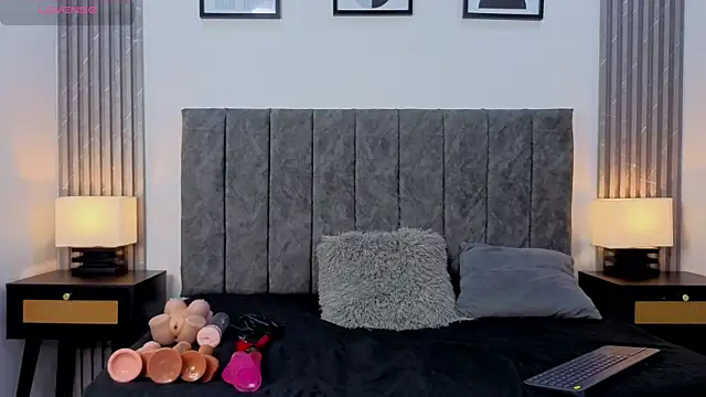 Liam forest  online show from 10-04-25, 04:47