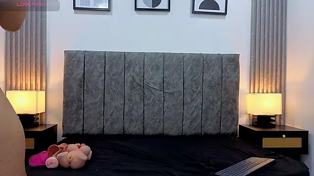 Liam forest  online show from 09-16-25, 04:46