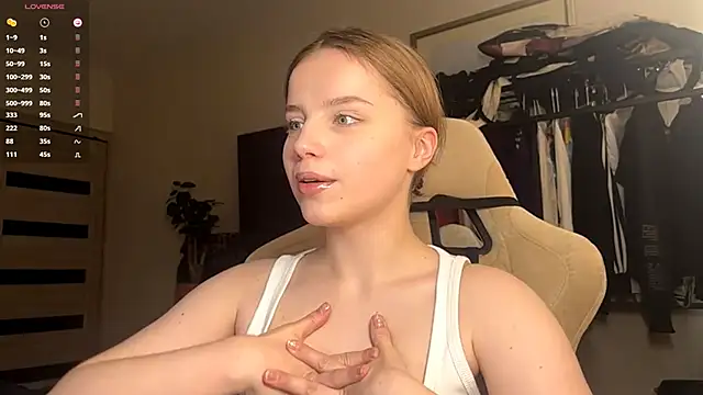 GabiMeshuggah online show from 04-13-26, 10:08