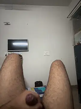 Snapshot of Hotguyforfun chatting on 10-18-25, 12:40 Hotguyforfun online show from 10-18-25, 12:40