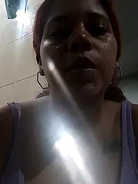 Snapshot of Daila_Lucia chatting on 03-14-26, 01:22 Daila Lucia online show from 03-14-26, 01:22