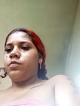Snapshot of Daila_Lucia chatting on 03-11-26, 05:40 Daila Lucia online show from 03-11-26, 05:40