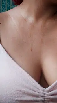 Snapshot of Daila_Lucia chatting on 07-01-26, 03:34 Daila Lucia online show from 07-01-26, 03:34