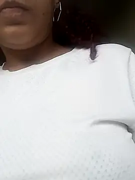 Daila Lucia online show from 10-12-25, 01:23