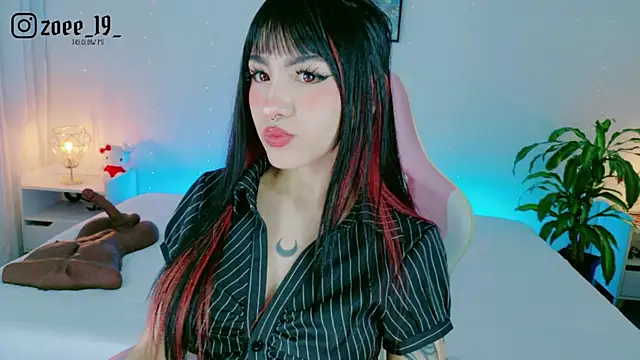 cuteezoe online show from 04-12-26, 03:10