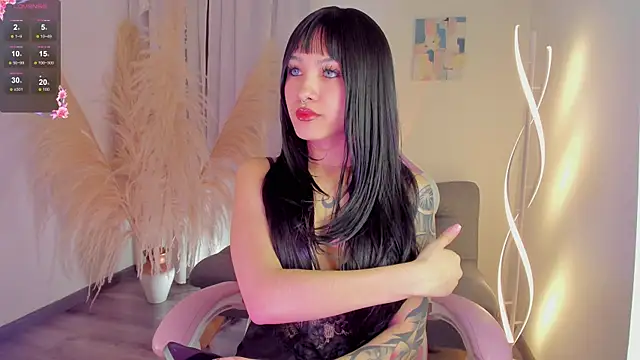 cuteezoe online show from 12-03-25, 06:14