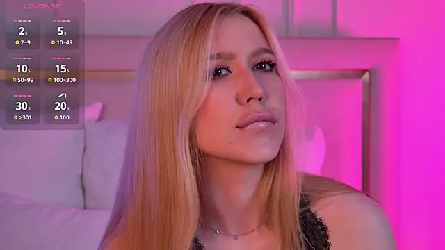 VelvetHell online show from 11-01-25, 03:46