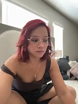 Snapshot of Mrs_MrLove chatting on 06-15-26, 10:09 Mrs MrLove online show from 06-15-26, 10:09