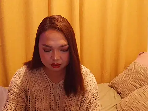 Trishme online show from 05-25-26, 04:01