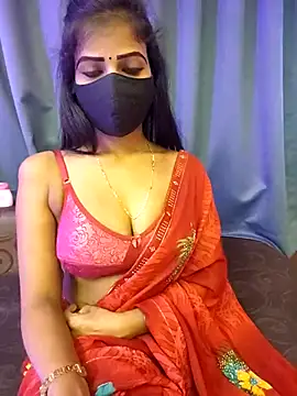 Snapshot of Misss-julli chatting on 04-11-26, 07:45 Misss-julli online show from 04-11-26, 07:45
