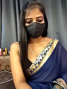 Misss-julli online show from 11-30-25, 02:45