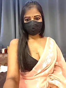 Misss-julli online show from 11-26-25, 06:46